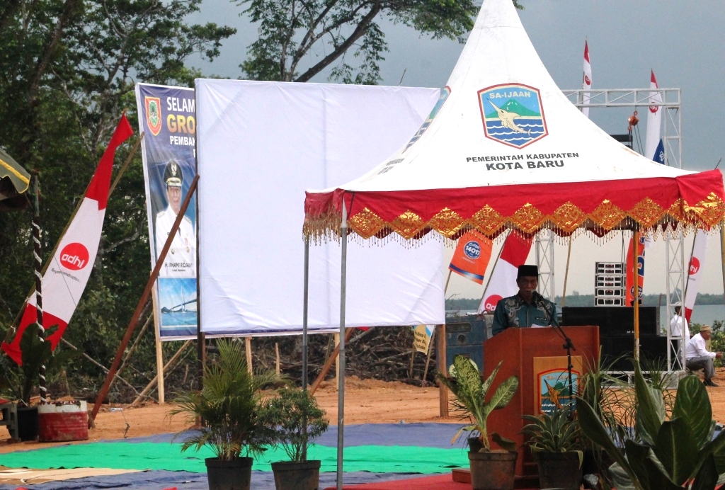 Groundbreaking Pembangunan Jembatan Penghubung Pulau Laut Kotabaru